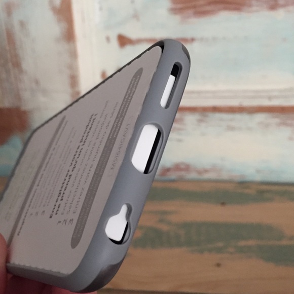 Moshi IGlaze Armour Case for Iphone 6 & 6S - Picture 5 of 5